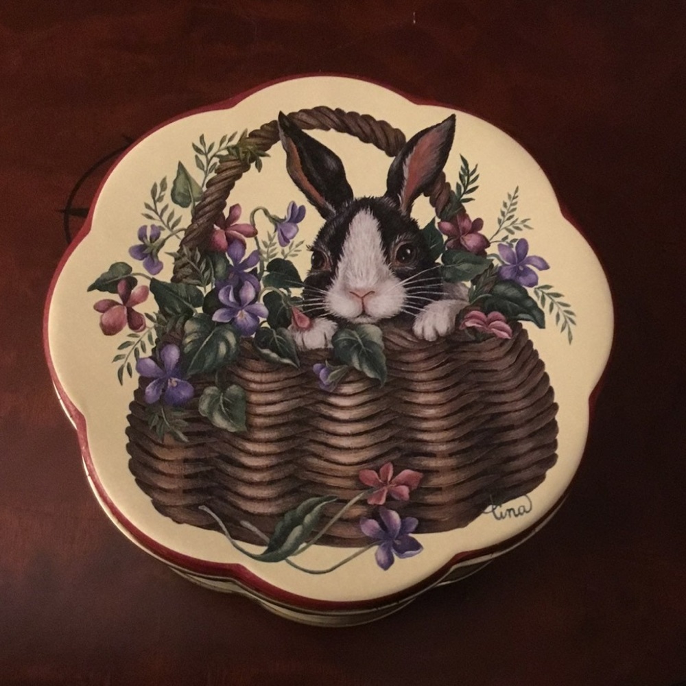 Vintage Bunny Tin- With Dutch Bunny in Flower Basket